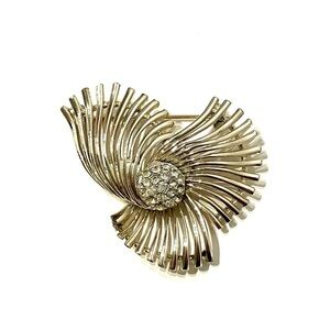 Marboux by Marcel Boucher Light Gold Tone Rhinestone Brooch